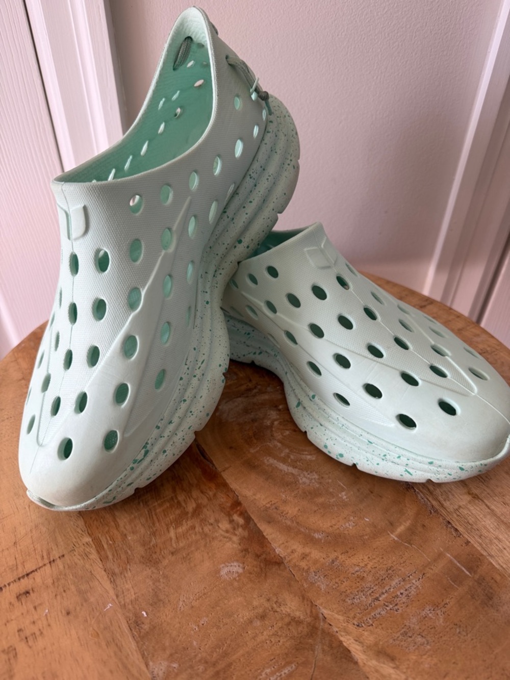 KANES Light Mint Foam Slip-On Recovery Shoe